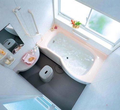 افكار وتصميمات ديكورات حمامات صغيرة المساحة بالصور