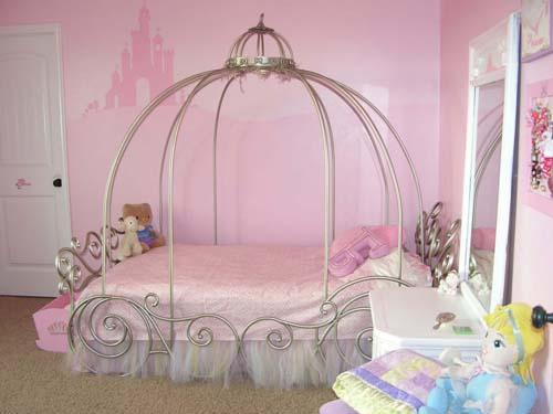 اشكال وافكار تصميمات سرير اطفال موردن بالصور