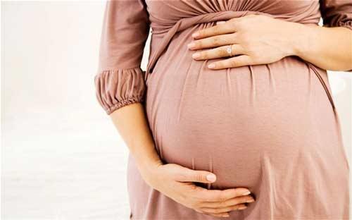 صور - اكثر اعراض محرجة تظهر على المرأة خلال فترة الحمل