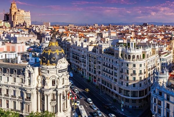 مدريد عاصمة اسبانيا