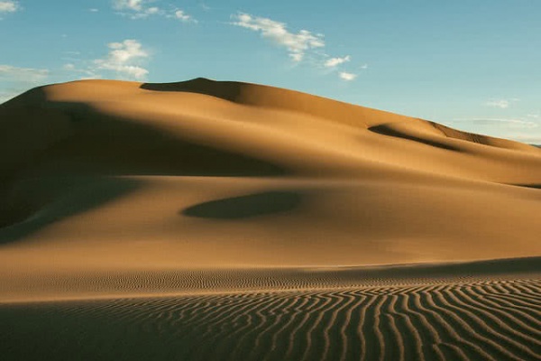 صحراء صحاري من اكثر اماكن غامضة في العالم