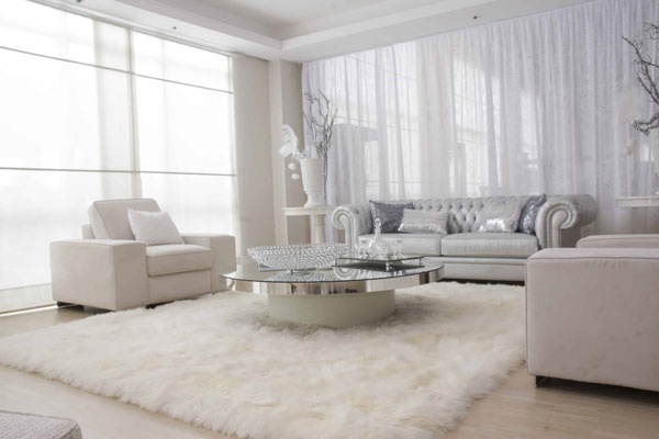 white-livingroom-decoration_2551_6_1596833325.jpg